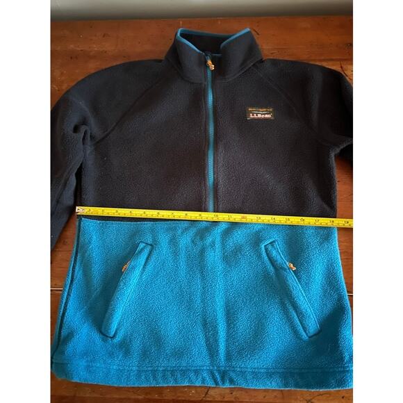 LL Bean Mountain Classic Fleece Pullover - Picture 7 of 8